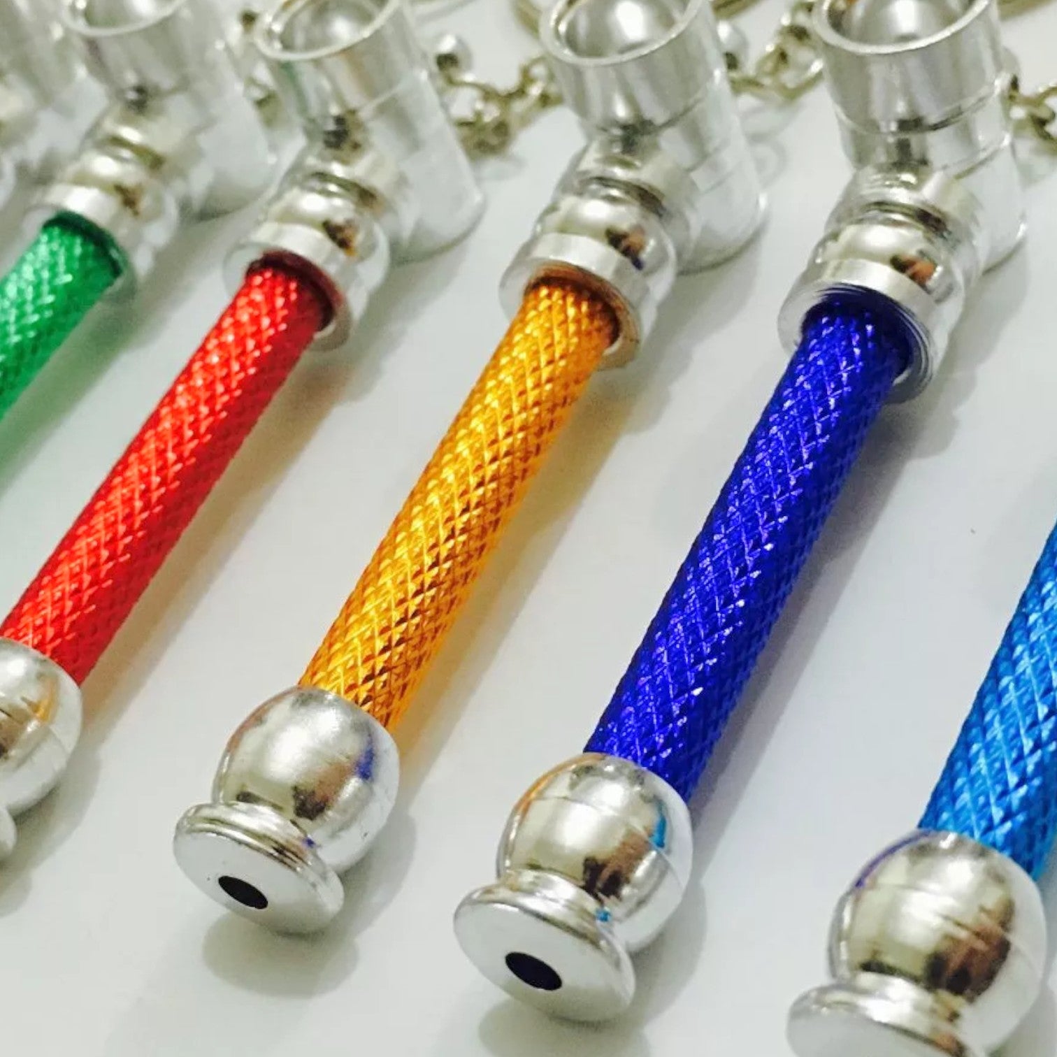PIPA LLAVERO COLORES PEQ PACK X 12 PIPA LLAVERO COLORES PEQ PACK X 12